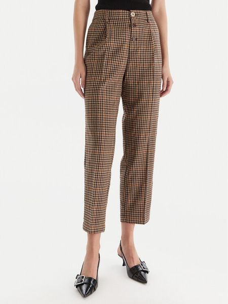 Liu Jo Spodnie materiałowe MF5157 T4335 P9002 Brązowy Regular Fit. Brązowe spodnie materiałowe damskie Liu Jo, bez wzorów, z materiału. Za 719.99 zł.