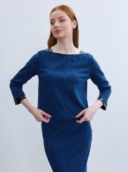 BGN Bluzka w kolorze granatowym rozmiar: 40. Niebieskie bluzki damskie BGN, bez wzorów, ze skóry, bez kołnierzyka, bez ramiączek. Za 56.99 zł.