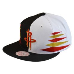 Czapka z daszkiem Mitchell & Ness NBA Diamond Cut Houston Rockets-HROYYPPPBKWH. Białe czapki z daszkiem damskie Mitchell & Ness, bez wzorów. Za 89.00 zł.