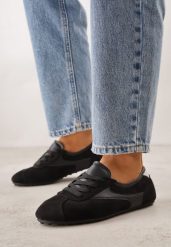 Czarne Sneakersy z Imitacji Zamszu w Stylu Kultowych Tenisówek Aelliana. Czarne obuwie sportowe damskie Born2be, z jeansu, bez zapięcia, tenisowe. Za 84.99 zł.