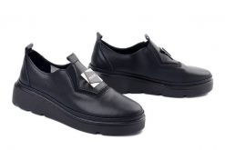 T.SOKOLSKI KEN J26-416 BLK czarny, półbuty damskie. Czarne półbuty damskie T.Sokolski, bez wzorów, ze skóry, bez obcasa, bez zapięcia. Za 199.90 zł.