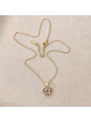 Nakkash Pozłacany naszyjnik z zawieszką - dł. 42 cm rozmiar: onesize. Żółte naszyjniki damskie Nakkash, z cyrkonią, pozłacane. Za 44.45 zł.