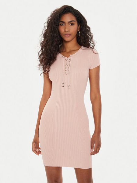 Guess Sukienka dzianinowa W4YK06 Z2V62 Różowy Bodycon Fit. Czerwone sukienki damskie Guess, z aplikacjami, z dzianiny, bez ramiączek. Za 269.99 zł.