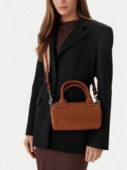 LOVE MOSCHINO Torebka JC4054PP1OLE0200 Brązowy. Brązowe torebki klasyczne damskie Love Moschino, ze skóry, bez dodatków. Za 869.99 zł.