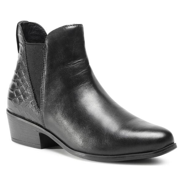 Sztyblety Lasocki. Czarne botki damskie Lasocki, bez obcasa, na płaskiej podeszwie, bez zapięcia. Za 102.99 zł.