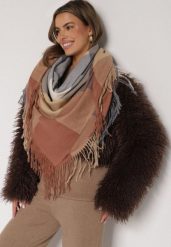 Beżowy Szalik Bellaern. Brązowe szaliki damskie Born2be, bez wzorów, z bawełny. Za 49.99 zł.