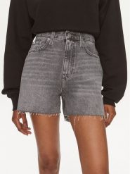 Calvin Klein Jeans Szorty jeansowe J20J223508 Szary Regular Fit. Szare szorty damskie Calvin Klein Jeans, bez wzorów, z bawełny. Za 269.99 zł.