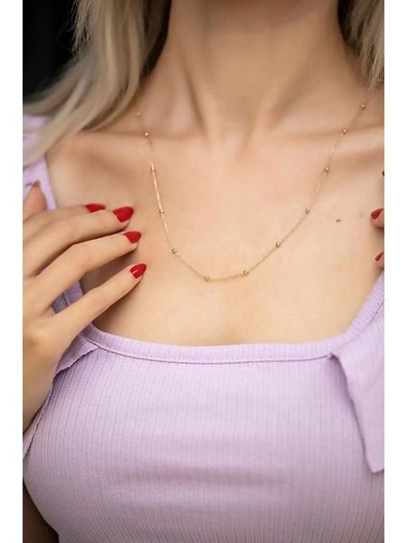 Miu Silver Pozłacany naszyjnik z elementami ozdobnymi - dł. 42 cm rozmiar: onesize. Różowe naszyjniki damskie Miu Silver, pozłacane. Za 69.99 zł.