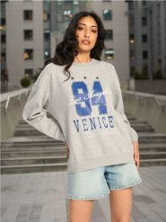Bluza z długim rękawem - szary. Szare bluzy damskie Sinsay, l, bez wzorów, bez kaptura. Za 35.99 zł.