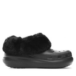 Klapki Crocs. Czarne klapki damskie Crocs, bez wzorów, bez obcasa, bez zapięcia. Za 229.99 zł.