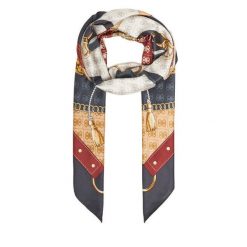 Chusta Guess. Szare chusty damskie Guess, z aplikacjami. Za 219.99 zł.