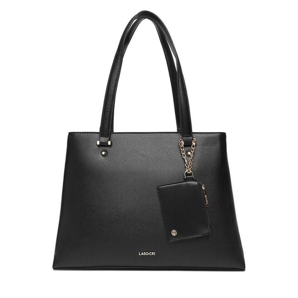 Torebka Lasocki. Czarne torebki klasyczne damskie Lasocki, bez dodatków. Za 199.99 zł.