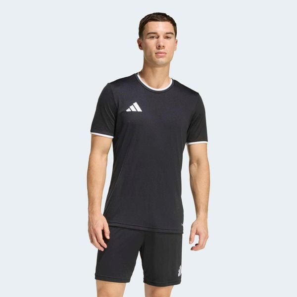 Koszulka piłkarska ADIDAS Entrada 26. Koszulki damskie Adidas, l, bez wzorów, prążkowane, bez kołnierzyka, bez ramiączek. Za 89.99 zł.