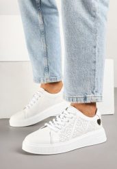 Białe Sneakersy ze Skórzaną Wkładką Sercem i Cyrkoniami Giraval. Białe obuwie sportowe damskie Born2be, z jeansu, bez zapięcia. Za 179.99 zł.