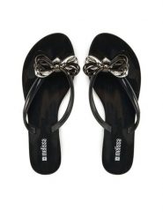 Melissa Japonki Melissa Harmonic Chrome X Ad 35997 Czarny. Czarne klapki damskie Melissa, bez wzorów, z tworzywa sztucznego, bez obcasa, bez zapięcia. Za 269.99 zł.