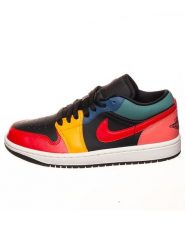 Air Jordan Skórzane sneakersy "1 Low" ze wzorem rozmiar: 35,5. Obuwie sportowe damskie AIR JORDAN, za kostkę, bez zapięcia. Za 263.53 zł.