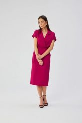 Elegancka sukienka ołówkowa z kołnierzem śliwkowa. Fioletowe sukienki damskie Stylove, bez wzorów, z elastanu, biznesowe, bez ramiączek. Za 349.00 zł.