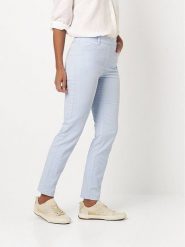 Relaxed by TONI Spodnie w kolorze błękitnym rozmiar: W42. Niebieskie spodnie materiałowe damskie Relaxed by TONI, bez wzorów, z materiału. Za 144.24 zł.