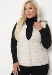 Jasnobeżowa Pikowana Kamizelka z Odpinanym Kapturem i Kieszeniami na Suwak Nairisse. Brązowe kamizelki damskie Born2be, l, bez wzorów, z jeansu. Za 139.99 zł.