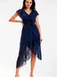 Sukienka Model A574 Navy - awama. Niebieskie sukienki damskie Awama, z aplikacjami, eleganckie, bez ramiączek. Za 407.87 zł.