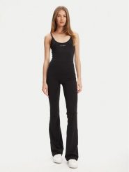 Guess Kombinezon V5RD06 KCD02 Czarny Regular Fit. Czarne sukienki damskie Guess, z aplikacjami, z syntetyku, bez ramiączek. Za 439.99 zł.