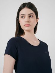 4F T-shirt slim gładki damski M. Niebieskie koszulki sportowe damskie 4F, l, bez wzorów, z bawełny, bez ramiączek, na fitness i siłownię. W wyprzedaży za 39.99 zł.