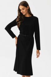 Elegancka sukienka w stylu retro czarna. Czarne sukienki damskie Stylove, bez wzorów, eleganckie, bez ramiączek. Za 309.00 zł.