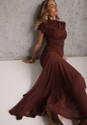 Brązowa Sukienka Elegancka z Drapowaniem i Siateczką z Dekoltem Łódką Phelerin. Brązowe sukienki damskie Renee, bez wzorów, eleganckie, bez ramiączek. Za 169.99 zł.