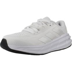 Damskie buty do biegania adidas Questar 3. Białe obuwie sportowe damskie Adidas, z materiału, bez zapięcia, do biegania. Za 349.20 zł.