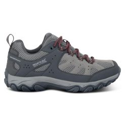 Buty damskie trekkingowe niskie z membraną Edgepoint IV. Szare obuwie trekkingowe damskie Regatta, z syntetyku, bez zapięcia. W wyprzedaży za 199.99 zł.