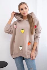 Bluza ocieplana z motywem truskawek ciemno beżowa. Brązowe bluzy damskie KESI, l, bez wzorów, z bawełny, bez kaptura. Za 313.67 zł.