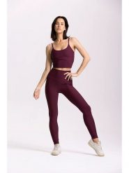 Onamaste Legginsy sportowe "Lotus" w kolorze bordowym rozmiar: S/M. Czerwone legginsy damskie Onamaste, m, bez wzorów, z materiału. Za 109.52 zł.