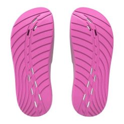 Klapki basenowe antypoślizgowe damskie Speedo Slides. Białe klapki damskie Speedo, bez wzorów, z materiału, bez obcasa, bez zapięcia. Za 75.99 zł.