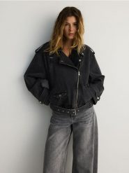 Kurtka jeansowa z paskiem - szary. Szare kurtki damskie Reserved, l, bez wzorów, z bawełny, bez kaptura. W wyprzedaży za 119.99 zł.