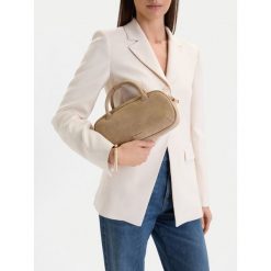 Torebka GINO ROSSI. Brązowe kuferki damskie Gino Rossi, bez dodatków. Za 329.99 zł.