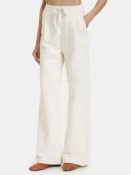 Maryley Spodnie materiałowe 26EB519/07PA Beżowy jasny Regular Fit. Brązowe spodnie materiałowe damskie Maryley, bez wzorów, z bawełny. Za 349.99 zł.