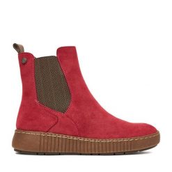 Botki Go Soft. Czerwone botki damskie GO SOFT, bez obcasa, na płaskiej podeszwie, bez zapięcia. Za 179.99 zł.