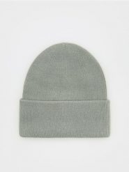 Czapka beanie z wiskozą - jasny zielony. Zielone czapki damskie Reserved, bez wzorów, z wiskozy. W wyprzedaży za 29.99 zł.