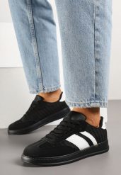 Czarne Sneakersy Typu Tenisówki z Ozdobnymi Paskami Amodelle. Czarne obuwie sportowe damskie Born2be, bez wzorów, z jeansu, bez zapięcia. Za 84.99 zł.