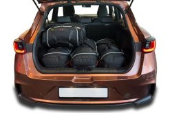 Torby Do Bagażnika Lexus Lbx Fwd Hev 2023+ 5Szt Kjust. Czarne torby podróżne KJUST, bez wzorów, z kauczuku. Za 1,610.00 zł.