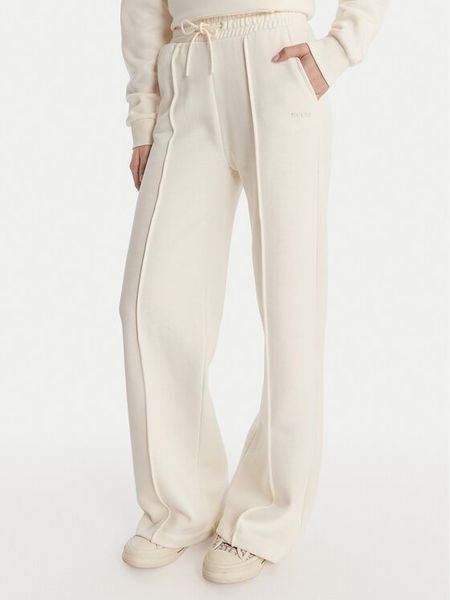 Guess Spodnie dresowe V6RB17 K9V31 Écru Regular Fit. Spodnie dresowe damskie Guess, l, z aplikacjami, z bawełny. Za 349.99 zł.