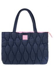 Zwillingsherz Shopper bag "Quilting & Patch" w kolorze granatowym - 50 x 35 x 13 cm rozmiar: onesize. Niebieskie shopper bag Zwillingsherz, bez wzorów, z materiału, na ramię, bez dodatków. Za 139.95 zł.