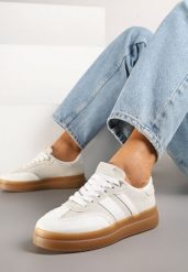 Biało-Beżowe Sneakersy Tenisówki Ozdobione Paskami Falaviela. Białe obuwie sportowe damskie Renee, z jeansu, bez zapięcia, tenisowe. Za 79.99 zł.