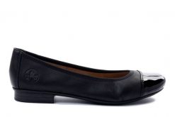 RIEKER 51998-00 black, czółenka damskie. Czarne czółenka damskie Rieker, bez wzorów, bez obcasa, na obcasie. Za 299.90 zł.