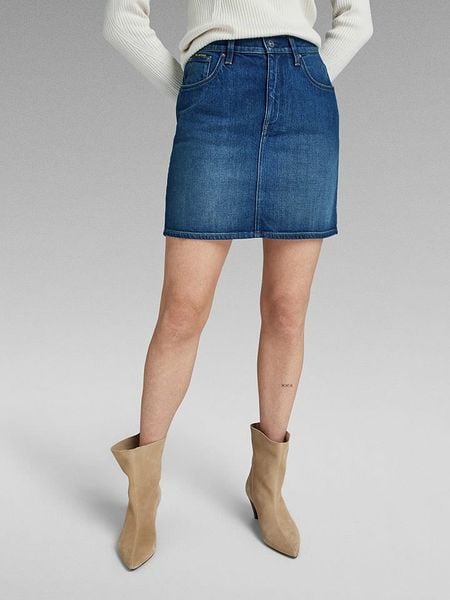 G-Star Spódnica dżinsowa w kolorze granatowym rozmiar: W28. Niebieskie spódnice damskie G-Star, z aplikacjami, klasyczne, mini. Za 246.45 zł.