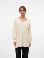 Vero Moda Sweter "Gold" w kolorze kremowym rozmiar: M. Brązowe swetry klasyczne damskie Vero Moda, m, ze splotem, bez kołnierzyka. Za 125.45 zł.