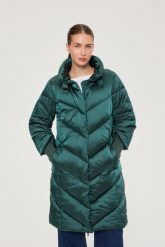 Pikowana kurtka zielona. Zielone kurtki damskie MOODO, l, bez wzorów, z poliamidu, bez kaptura. Za 379.99 zł.
