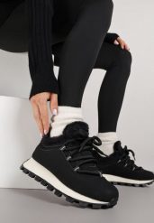 Czarne Sneakersy Typu Śniegowce na Tłoczonej Platformie Sierrna. Czarne obuwie sportowe damskie Renee, na zimę, bez zapięcia, trekkingowe. Za 109.99 zł.