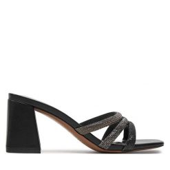 Klapki Call It Spring. Czarne klapki damskie Call it Spring, bez wzorów, bez obcasa, bez zapięcia. Za 189.99 zł.