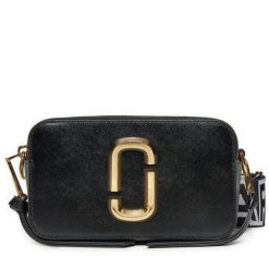 Torebka Marc Jacobs. Czarne listonoszki damskie Marc Jacobs, bez wzorów, bez dodatków. Za 1,379.00 zł.